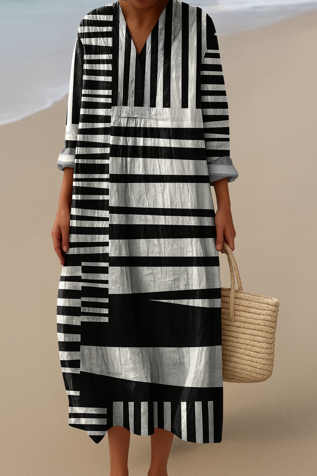 Monochrome™ | Elegant Contrast Maxi Dress