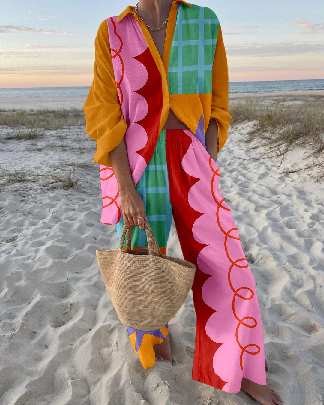 Arianna™ | Vibrant and Playful Ensemble