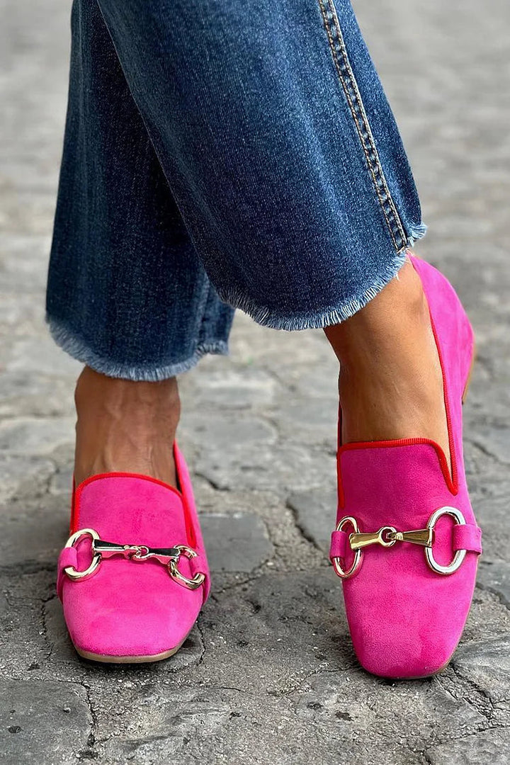 Accueillir | Mocassins à enfiler à bout carré avec boucle en métal 