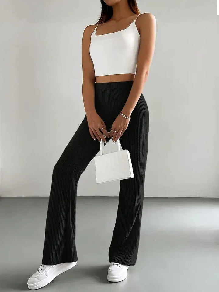 Pantalon en velours côtelé évasé 