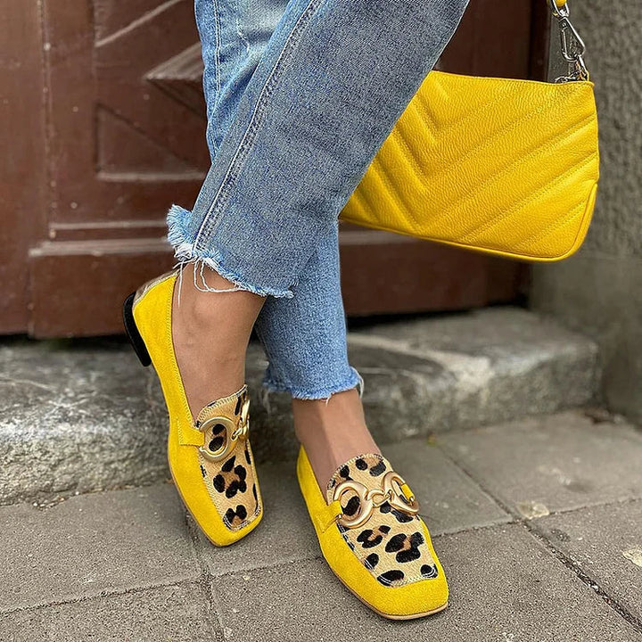 Diana | Mocassins décontractés avec finition métallique et coutures imprimé léopard 