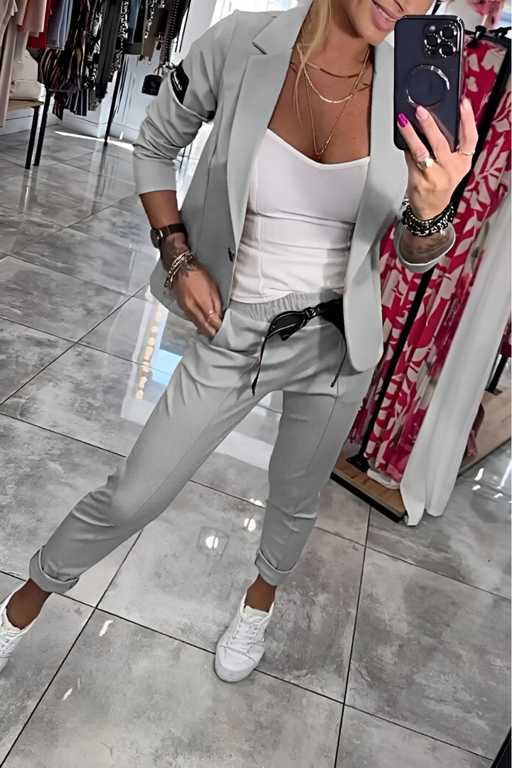 Mirella™ | Costume deux pièces élégant avec blazer et pantalon 