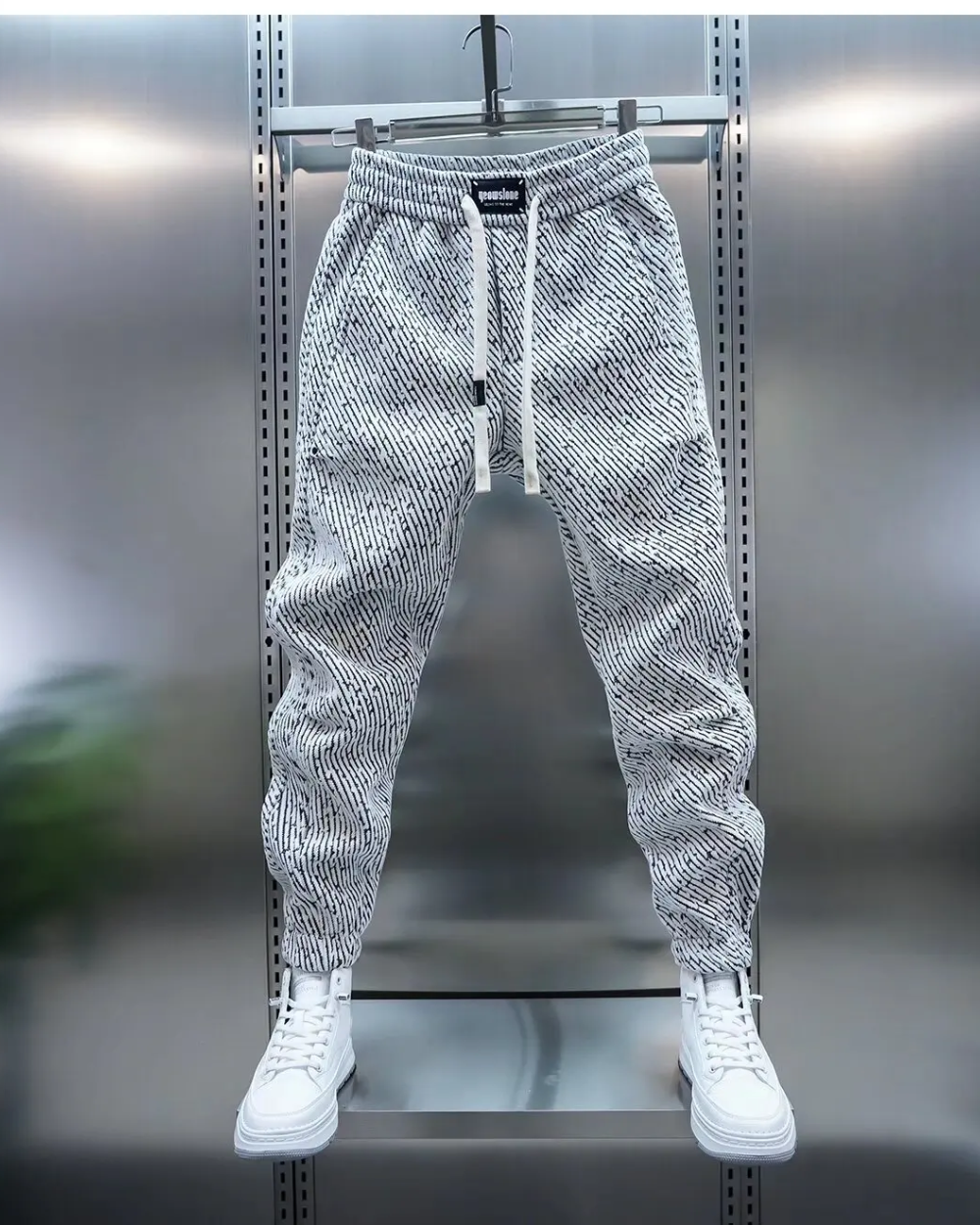 Pantalon décontracté avec motif 