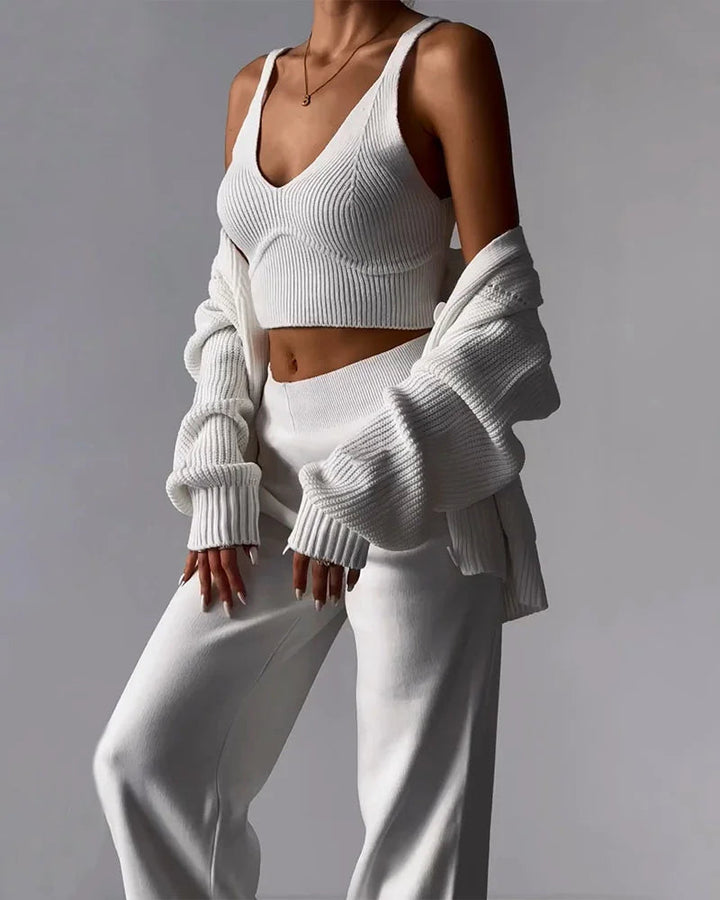 Amandine - Elegant Knitted Set