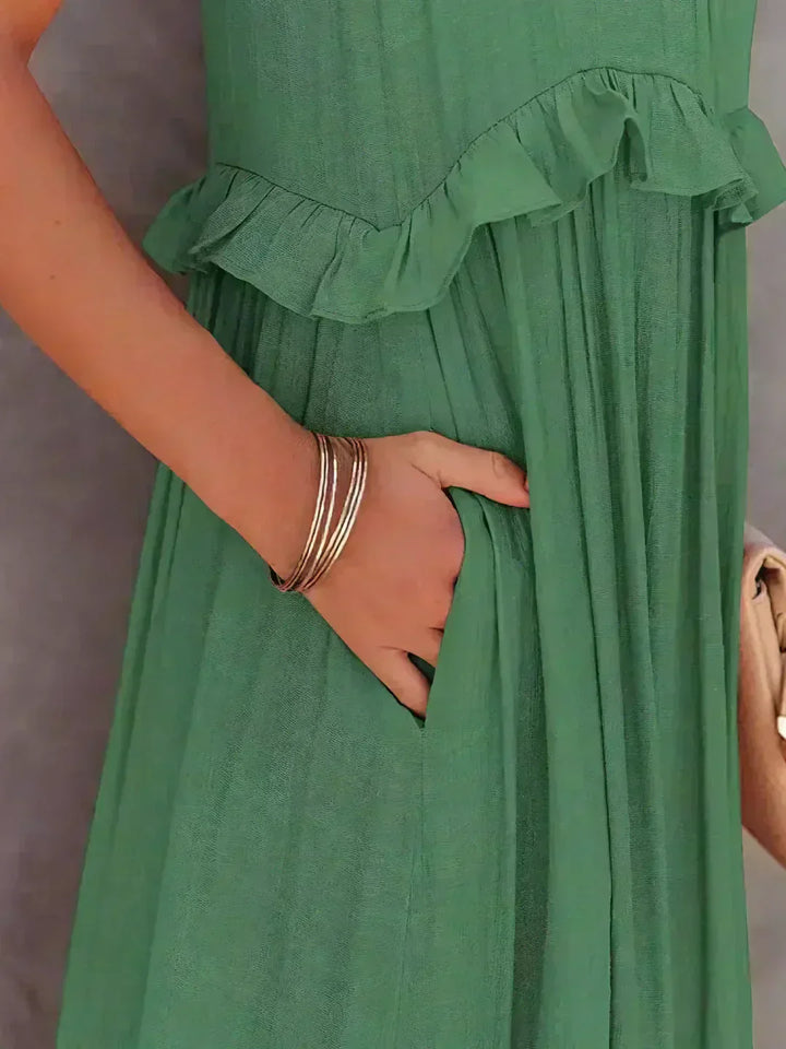 ANETA™ | Robe sans manches à volants élégante 