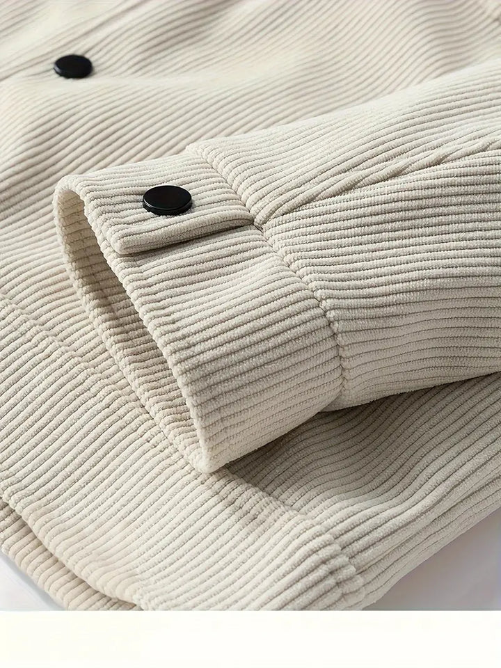 Veste en velours côtelé élégante 