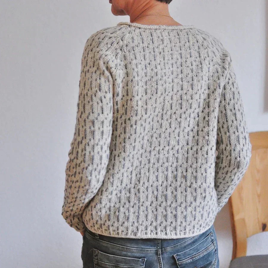 Victoria | Pull Gris Élégant avec Col Bateau 