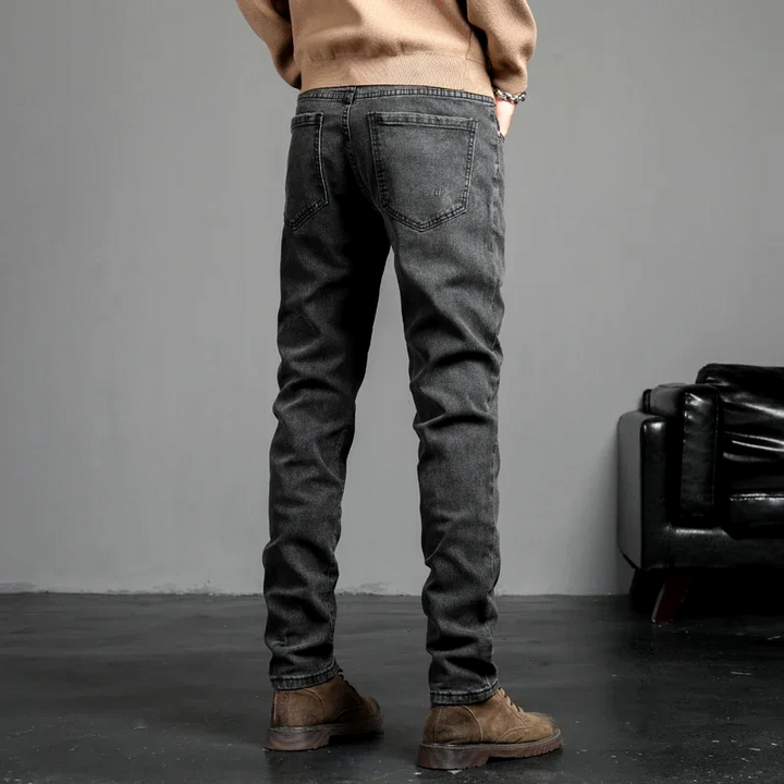 Jeans en denim coupe ajustée 