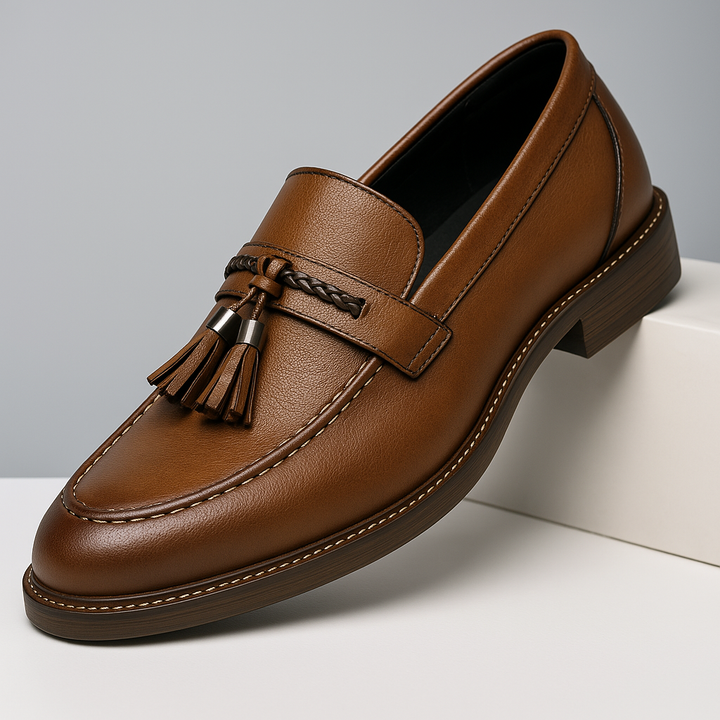 Mocassins à glands en cuir 