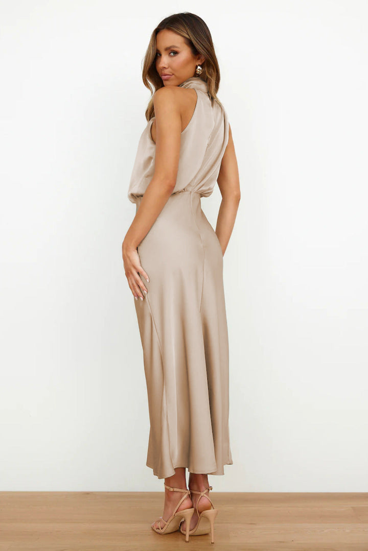 Valeria™ | Robe longue avec col licou 