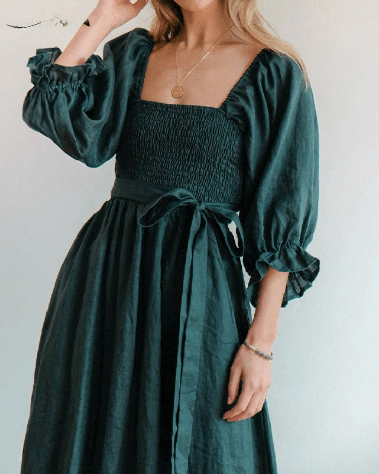Tana | ROBE FRANÇAISE AVEC MANCHES VOLANTÉES 