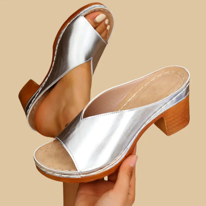 Sandales orthopédiques Arina avec talon épais 