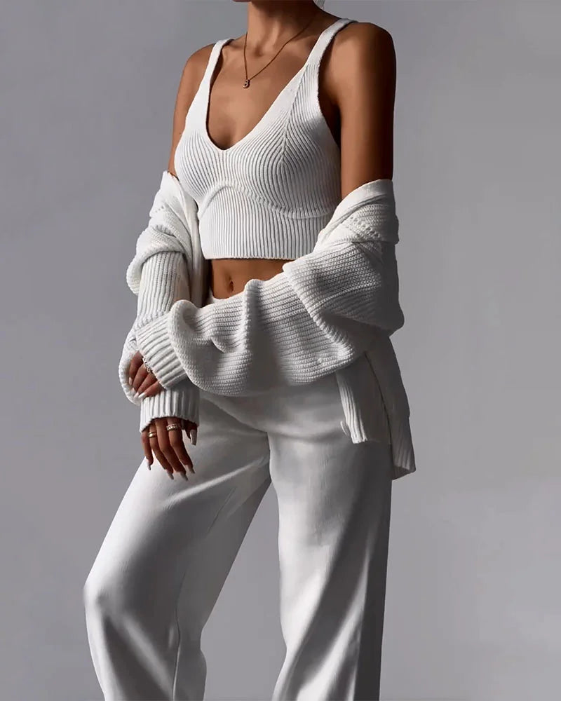 Amandine - Elegant Knitted Set