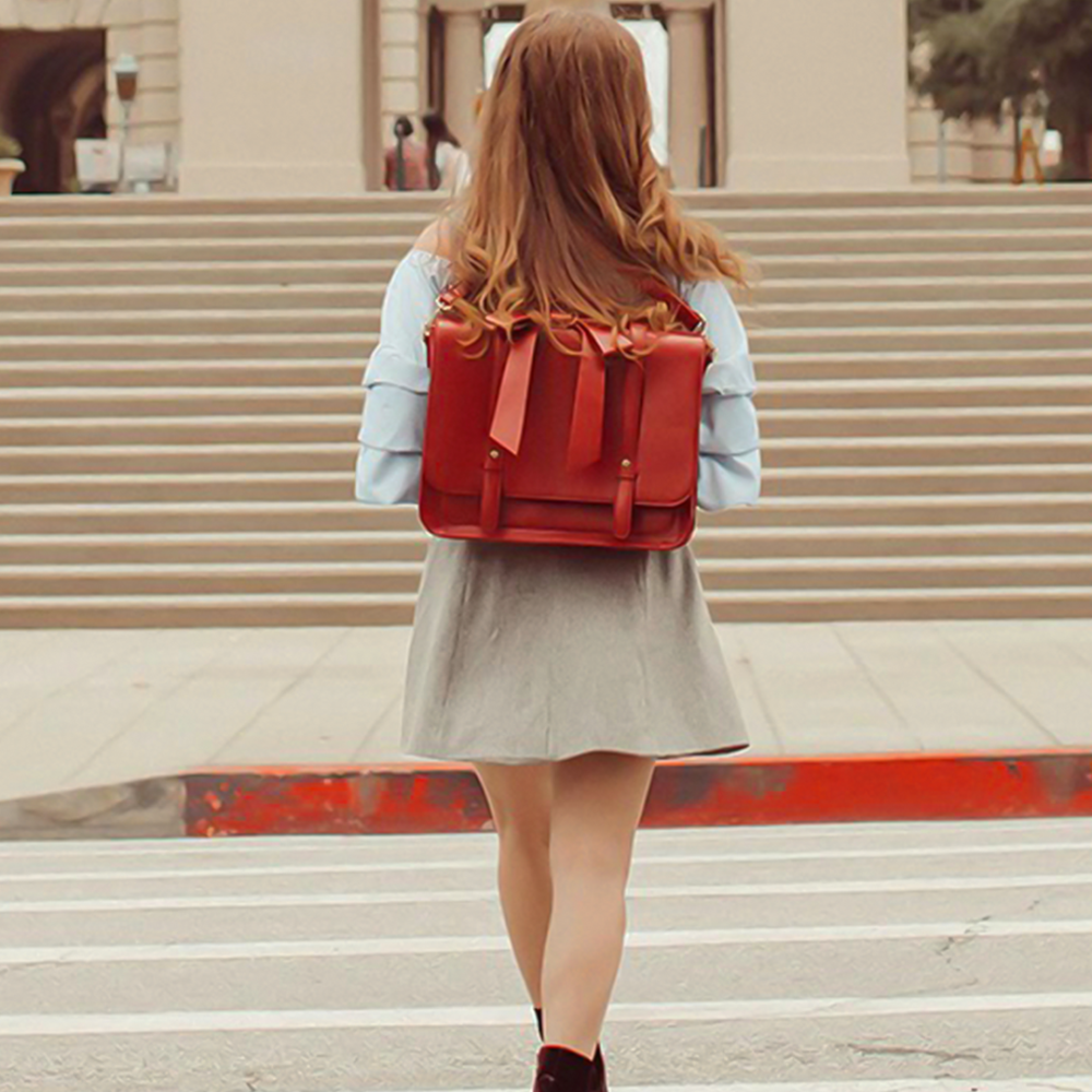 Knot | Sac rétro torsion en bleu-rose 