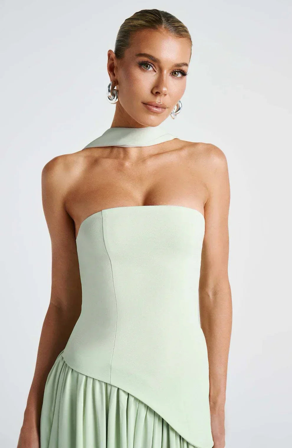 Amary™ | Graceful Flowing Gown