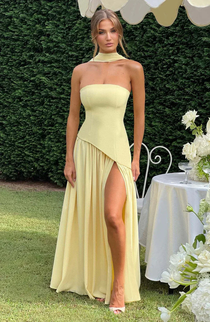 Amary™ | Graceful Flowing Gown