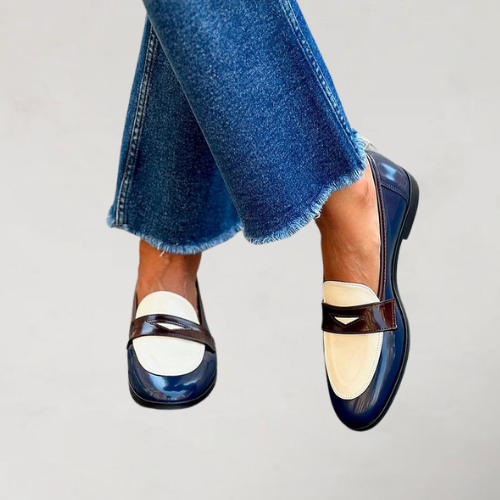 Marleen | Mocassins bleu marine avec petit talon 