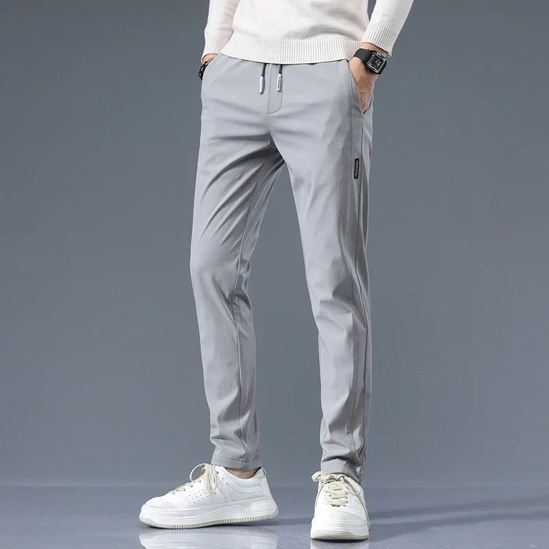 Pantalons élégants à coupe ajustée 