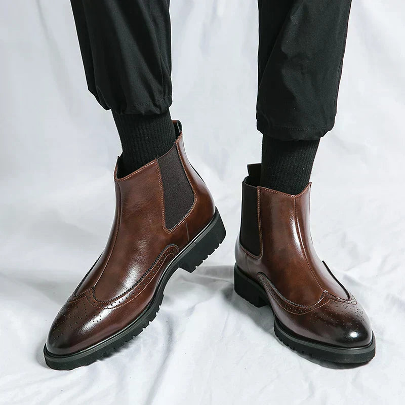 Dwight™ | Timeless Faux Leather Elegance