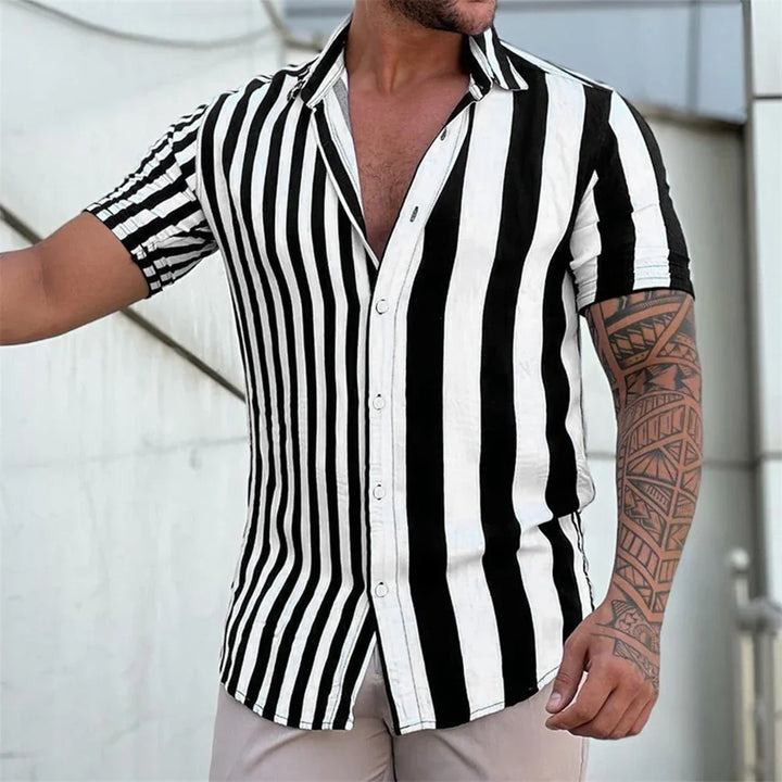 Chemise d'été à manches courtes rayée 