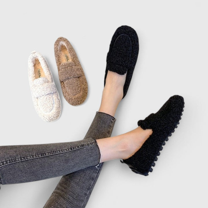 Evangeline™ | Warm Slippers with Elegant Design