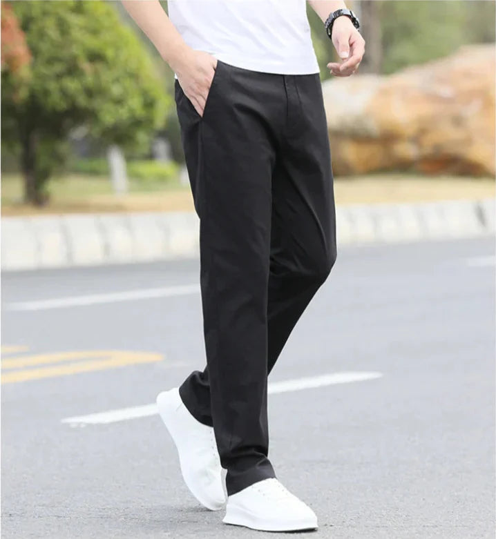Chino respirant pour homme 
