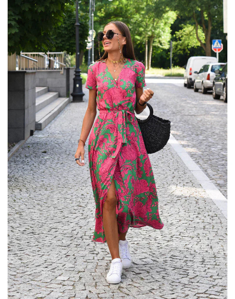 Suzanne - Robe élégante à col en V 