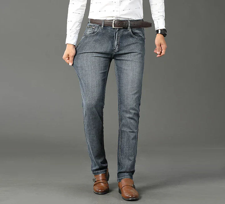 Jean d'affaires en denim 