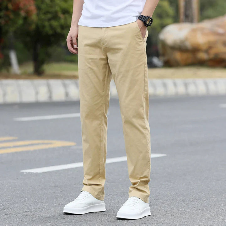 Chino respirant pour homme 