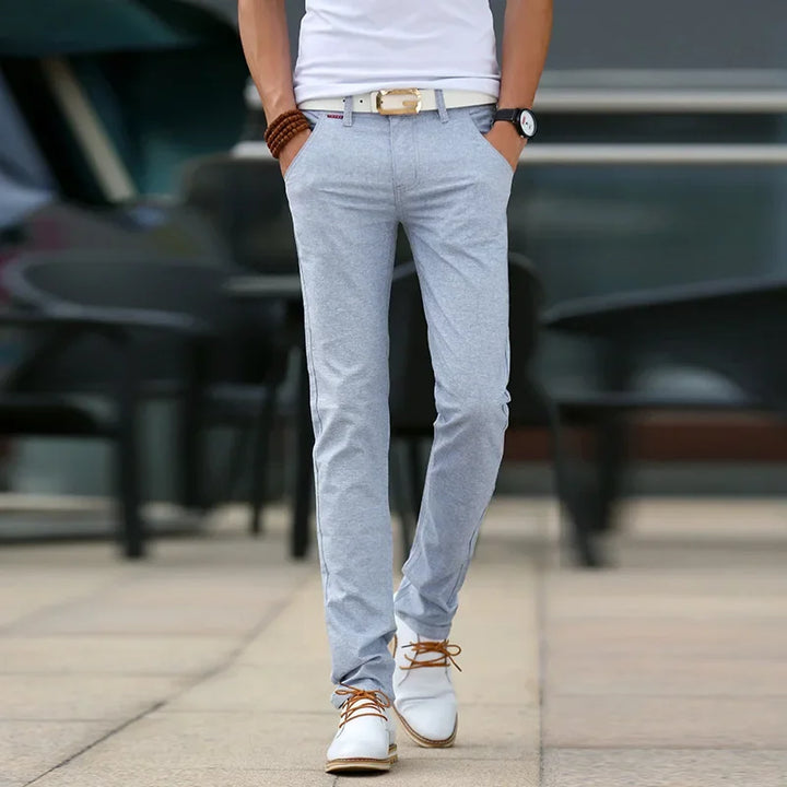 Pantalon en lin coupe slim 