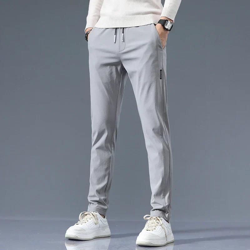 Pantalons élégants à coupe ajustée 
