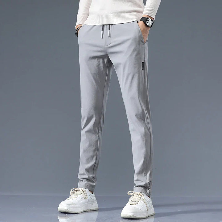 Pantalons élégants à coupe ajustée 