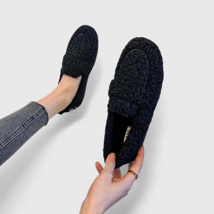 Evangeline™ | Warm Slippers with Elegant Design