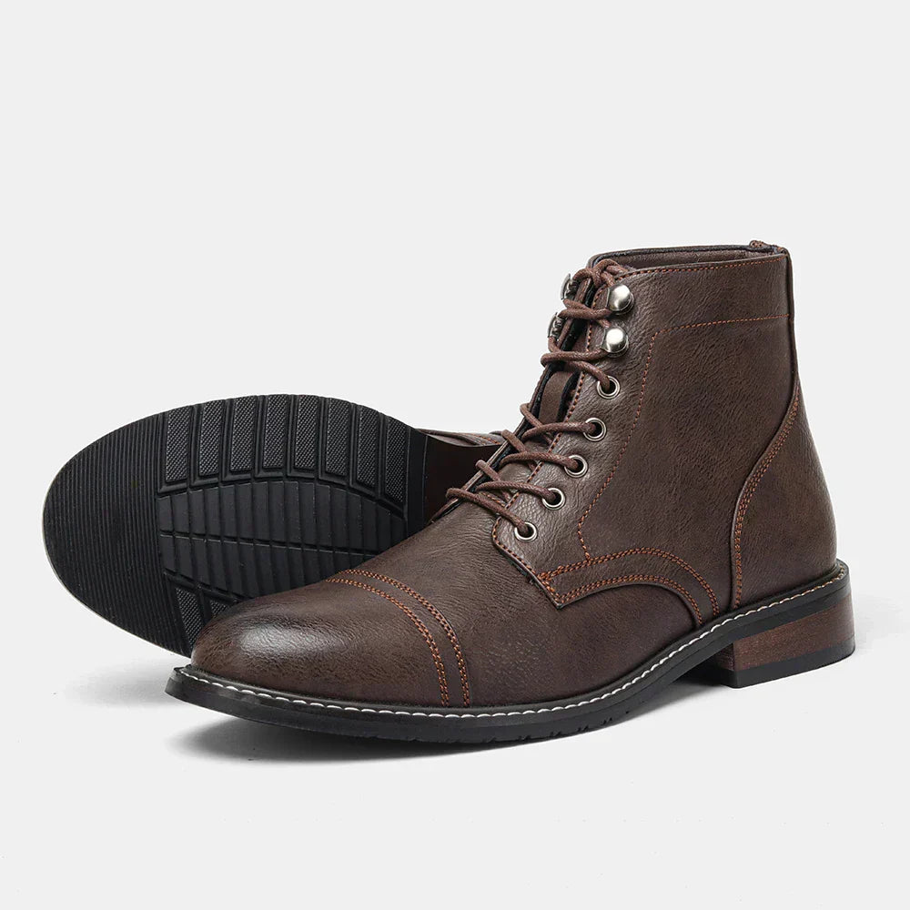 Dakota™ | Timeless Derby Elegance