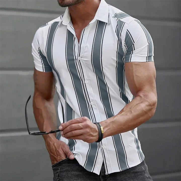 Chemise d'été à manches courtes rayée 