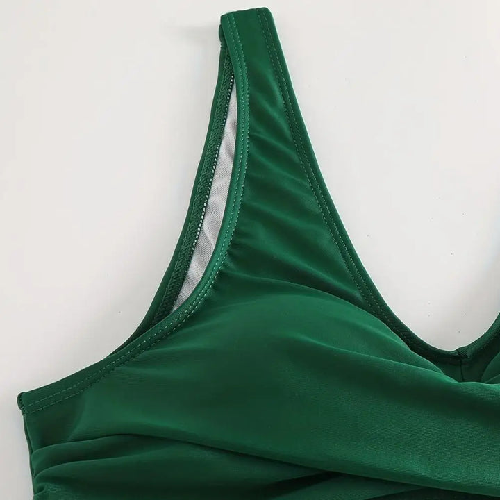 Brielle™ | Ensemble bikini sculptant le ventre avec un élégant décolleté en V 