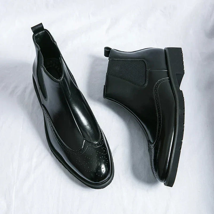 Dwight™ | Timeless Faux Leather Elegance