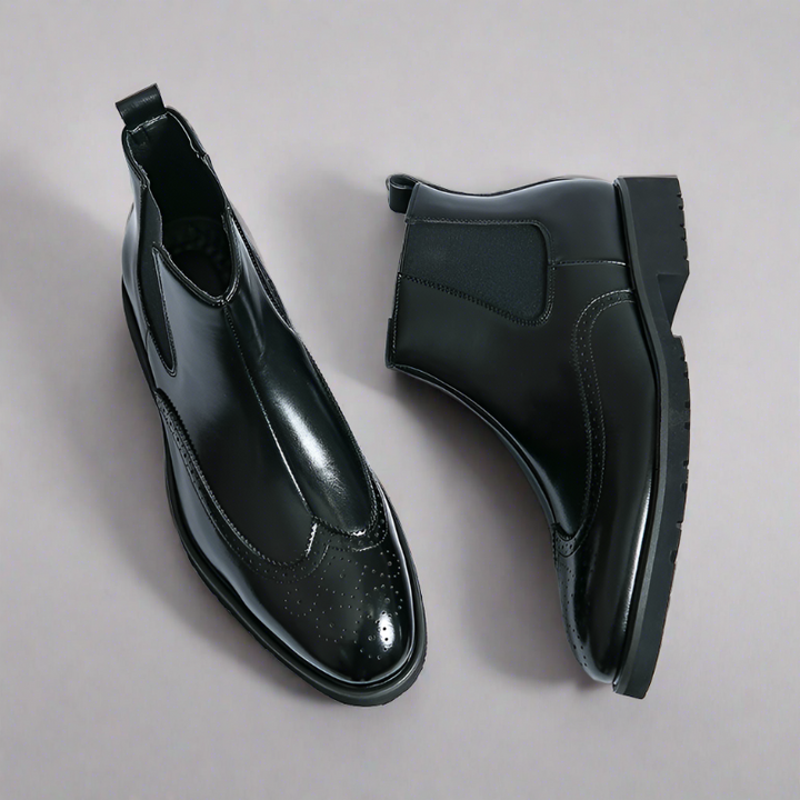 Dwight™ | Timeless Faux Leather Elegance