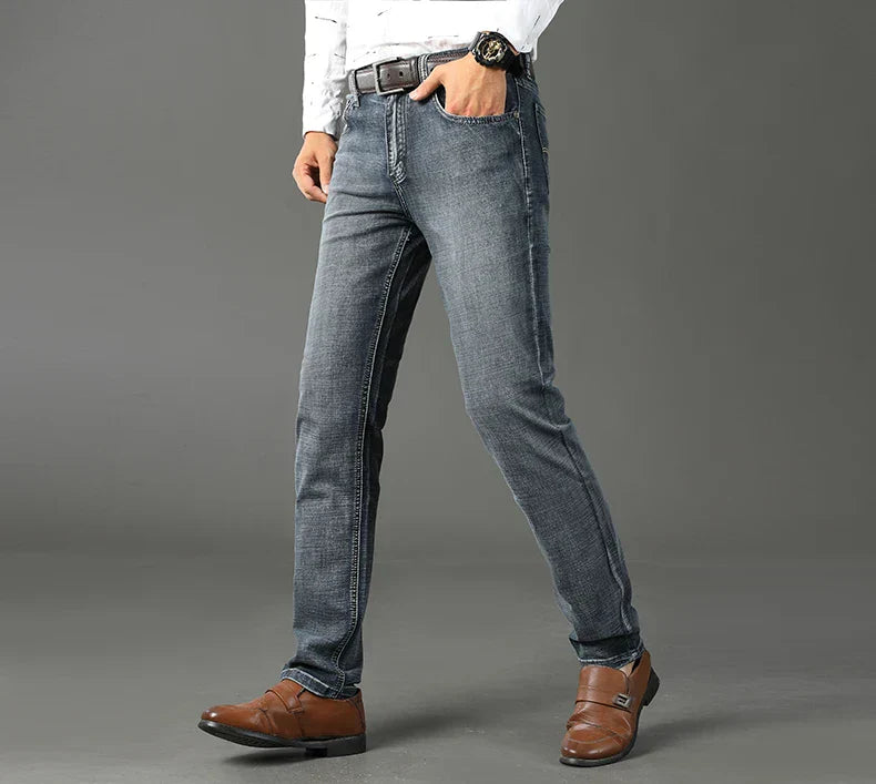 Jean d'affaires en denim 