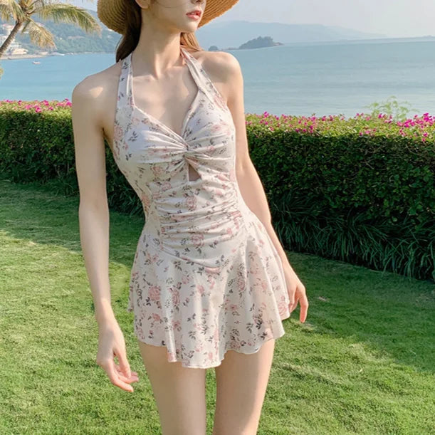 Nilaya™ | Maillot de bain sculptant avec une apparence de robe 