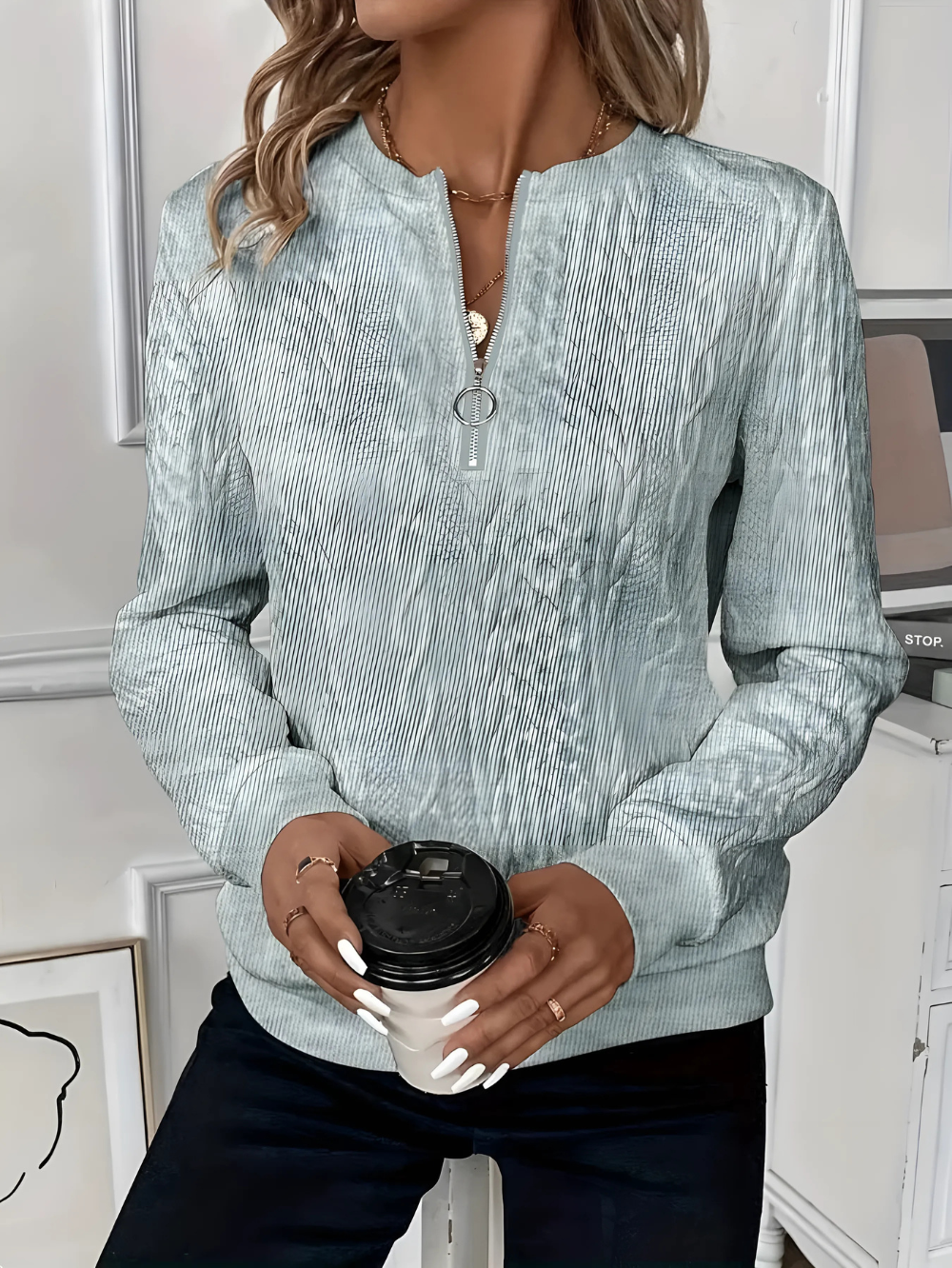 Anastasia™ | Chic Pullover in Refined Knit