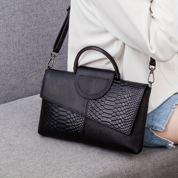Cassandra | Sac à main avec motif opulent de crocodile 