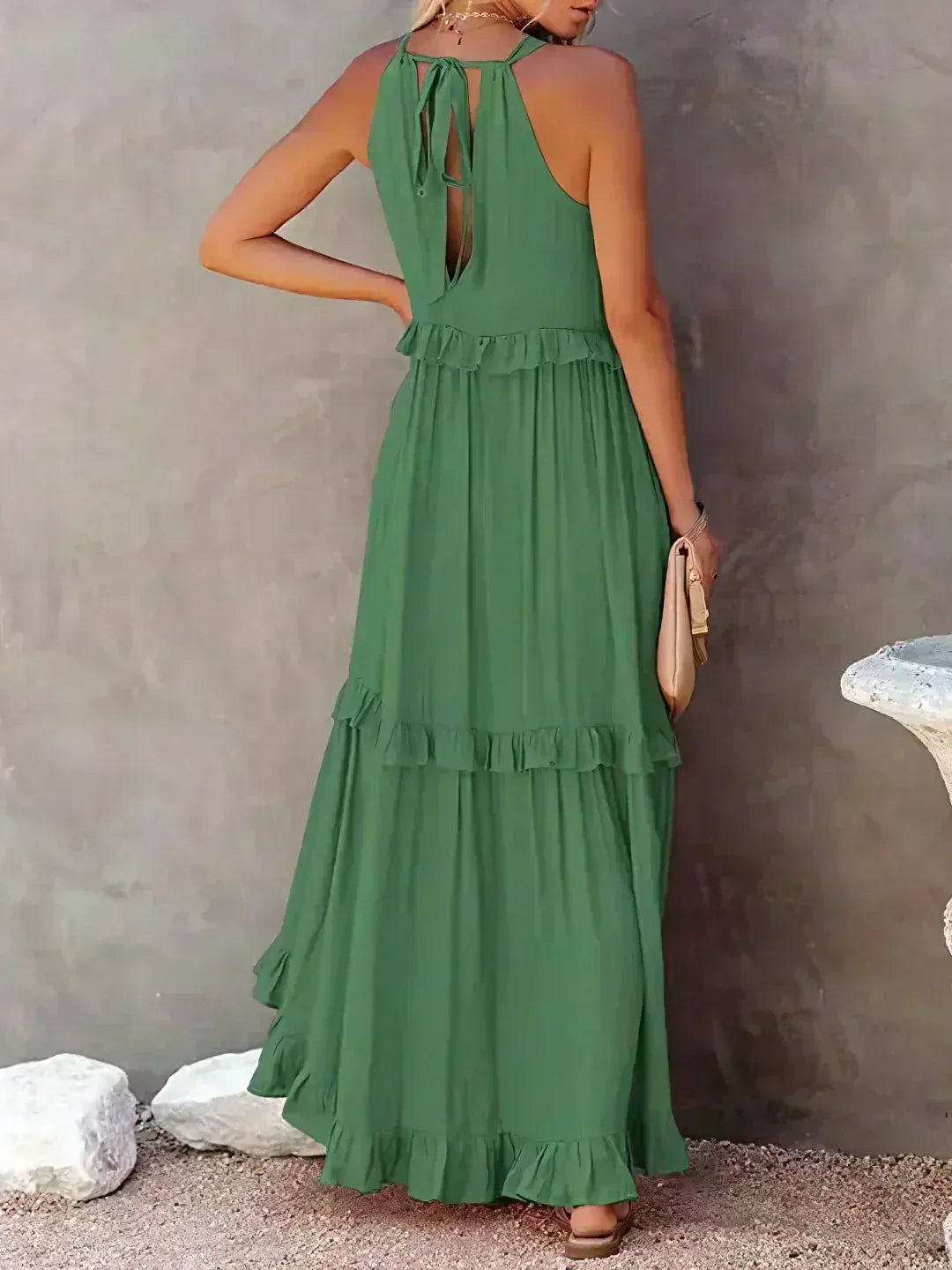 ANETA™ | Robe sans manches à volants élégante 