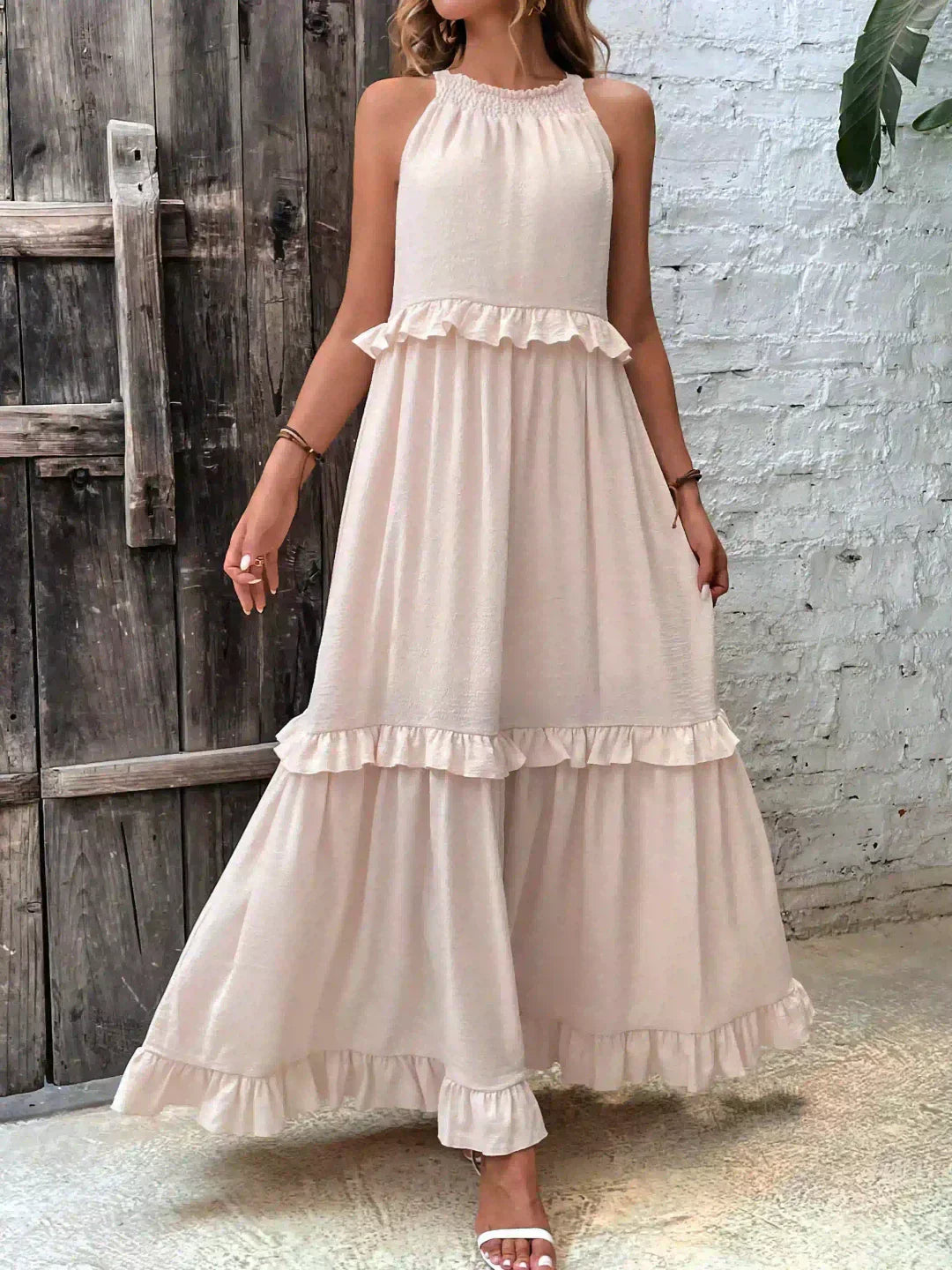 ANETA™ | Robe sans manches à volants élégante 