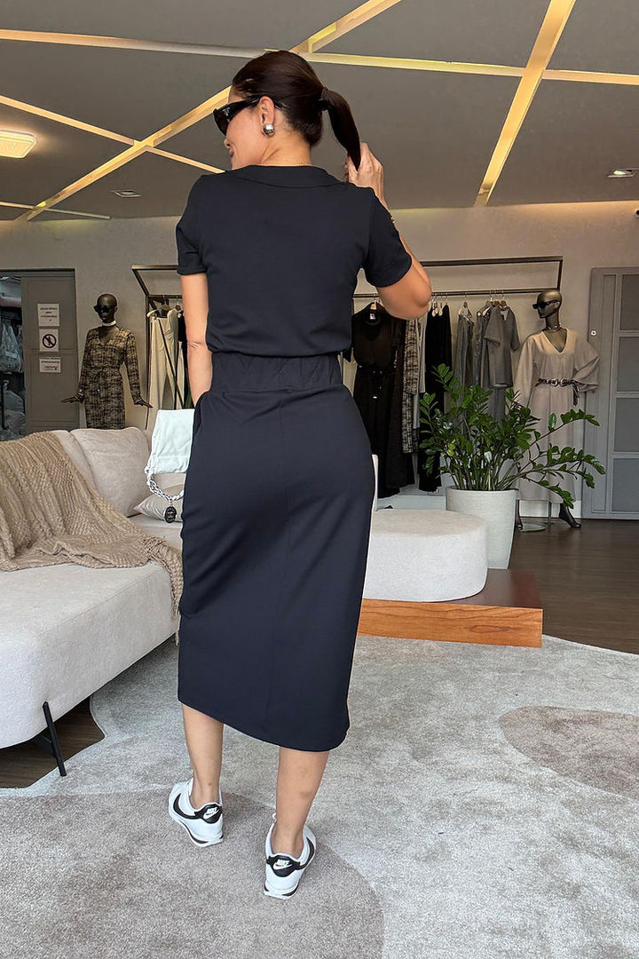 Jacqueline™ | Stylish V-Neck Top and Skirt