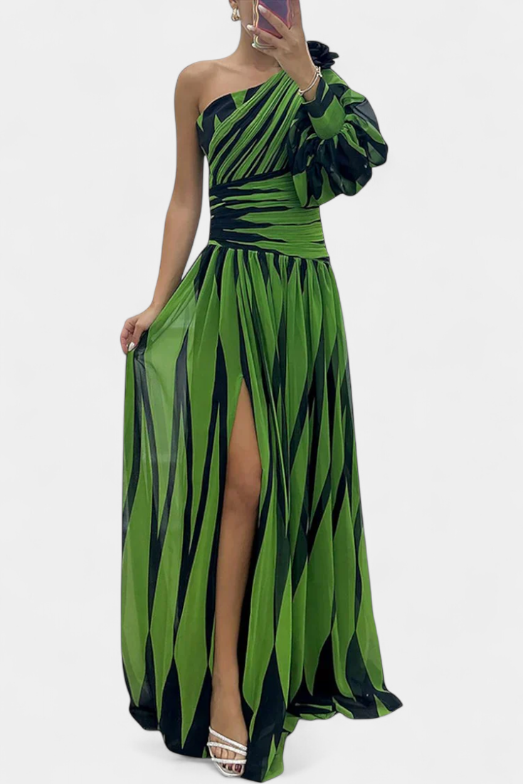 Sira™ | Graceful Striped Elegance