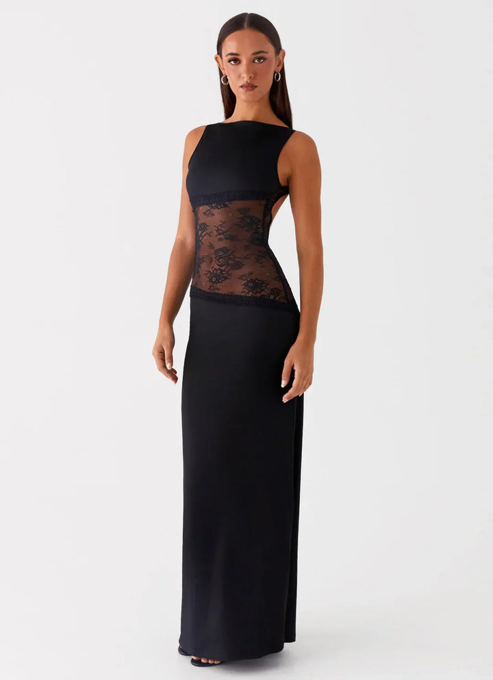 Giulia™ | Graceful and Detailed Gown