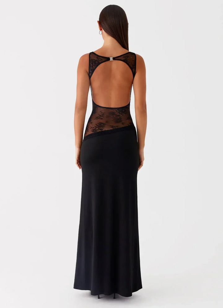 Giulia™ | Graceful and Detailed Gown