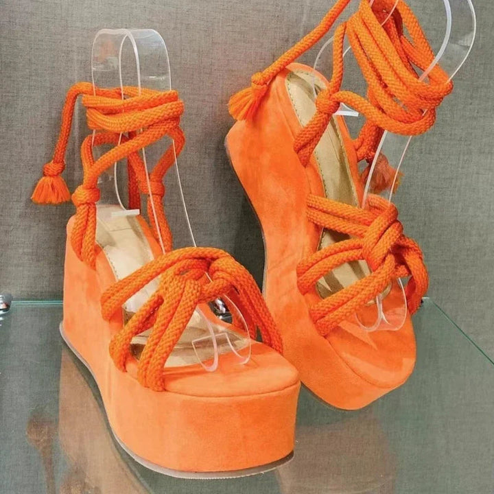 Sandales Fanny avec semelle compensée et lacets 