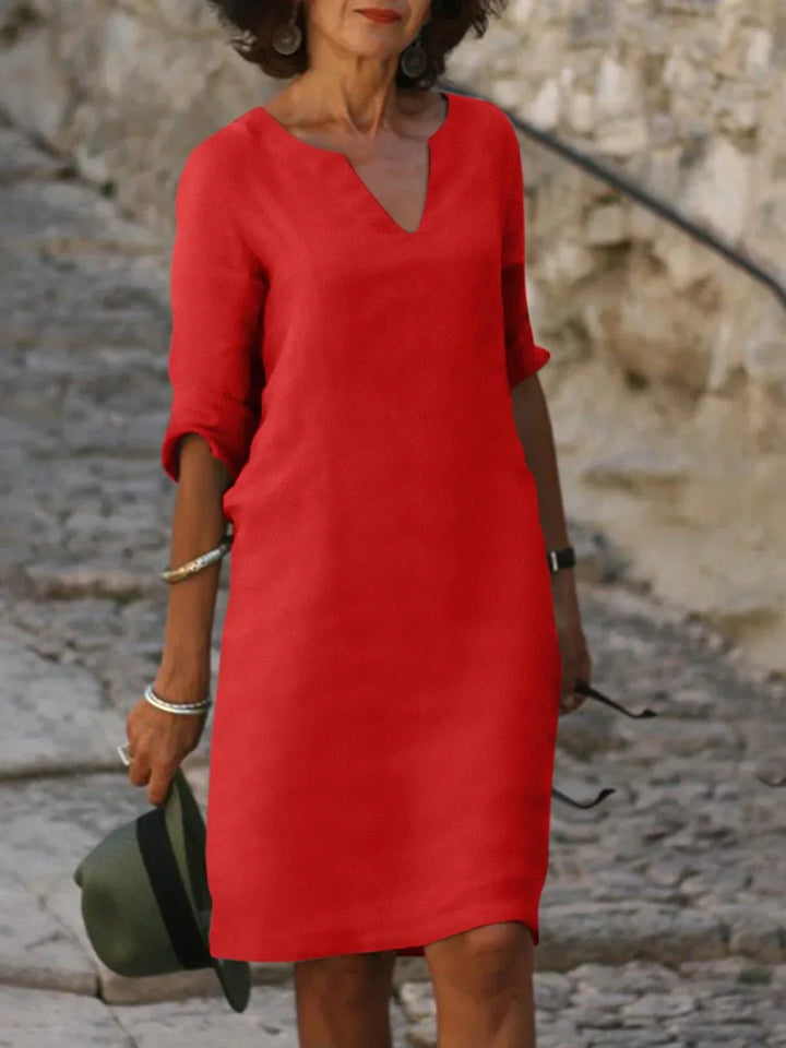 Saoirse™ - Robe à col en V qui cache le ventre 